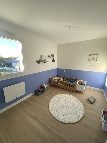 Nouvelle chambre créée après l’agrandissement de la mezzanine à Pont-Saint-Martin