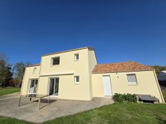 ravalement-facade-maison-a-Bouguenais