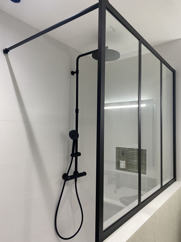 douche-renovee-avec-niche-nantes douche-renovee-avec-niche-nantes