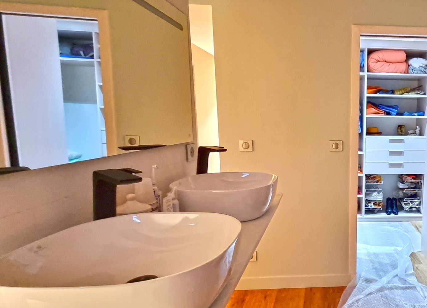 chambre-parentale-avec-dressing-3